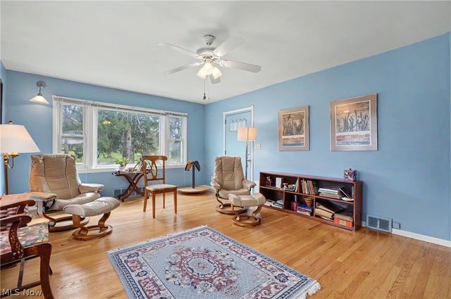 8084 Wright Road, Broadview Heights, OH 44147