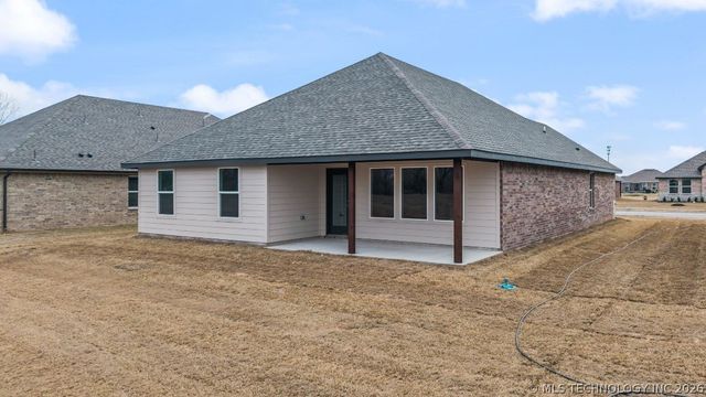 7525 E 156th Place S, Bixby, OK 74008
