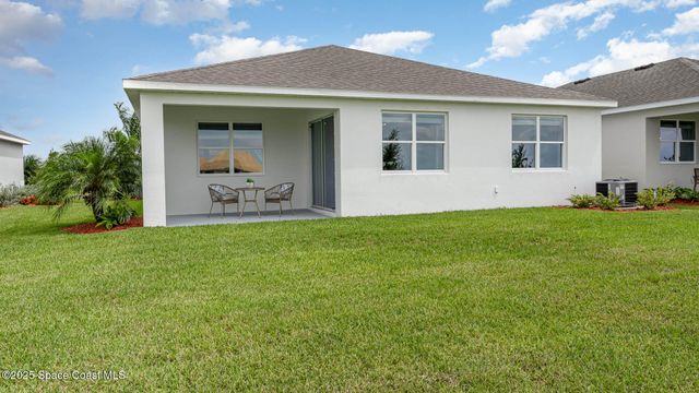 3990 Hollingsworth Drive SE, Palm Bay, FL 32909