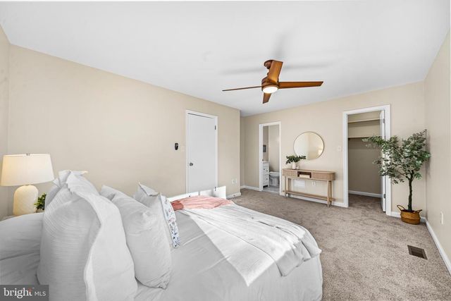 7818 BRIARDALE TER, Rockville, MD 20855