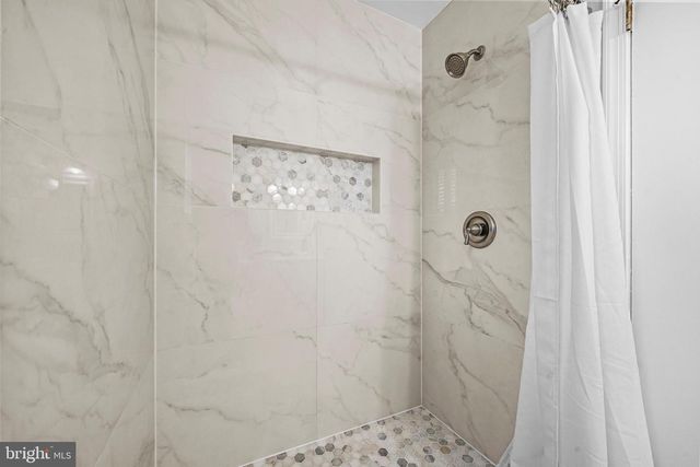 7818 BRIARDALE TER, Rockville, MD 20855