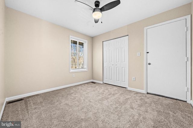 7818 BRIARDALE TER, Rockville, MD 20855