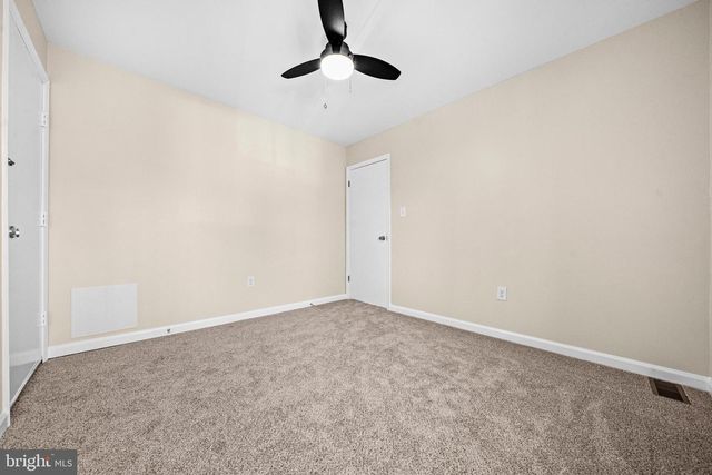 7818 BRIARDALE TER, Rockville, MD 20855