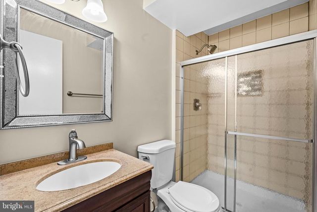 7818 BRIARDALE TER, Rockville, MD 20855