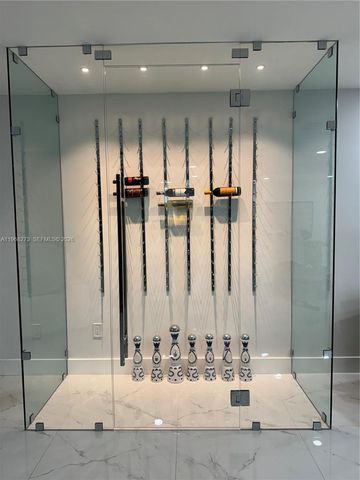 2121 SW 61st Ave, Miami, FL 33155