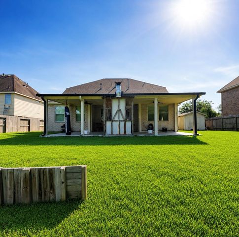 8618 Rocky River Street, Baytown, TX 77523
