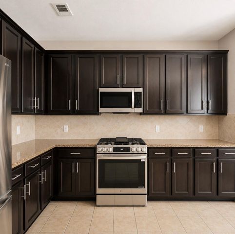 8618 Rocky River Street, Baytown, TX 77523