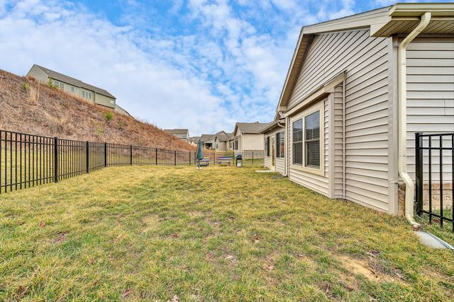 7011 Linn Cove CT, Roanoke, VA 24018