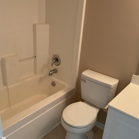 833 Woodsford Drive, Greenville, SC 29615