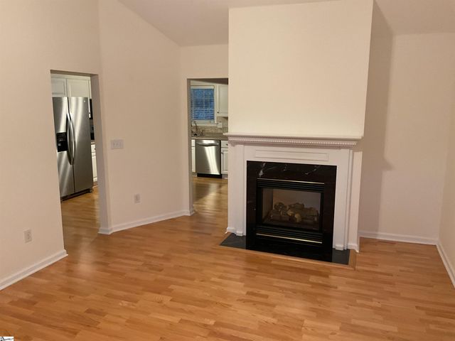 833 Woodsford Drive, Greenville, SC 29615