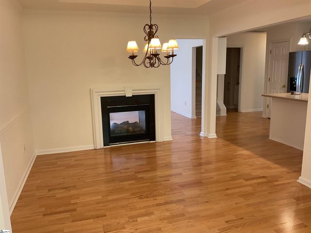 833 Woodsford Drive, Greenville, SC 29615