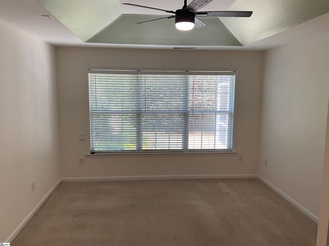 833 Woodsford Drive, Greenville, SC 29615