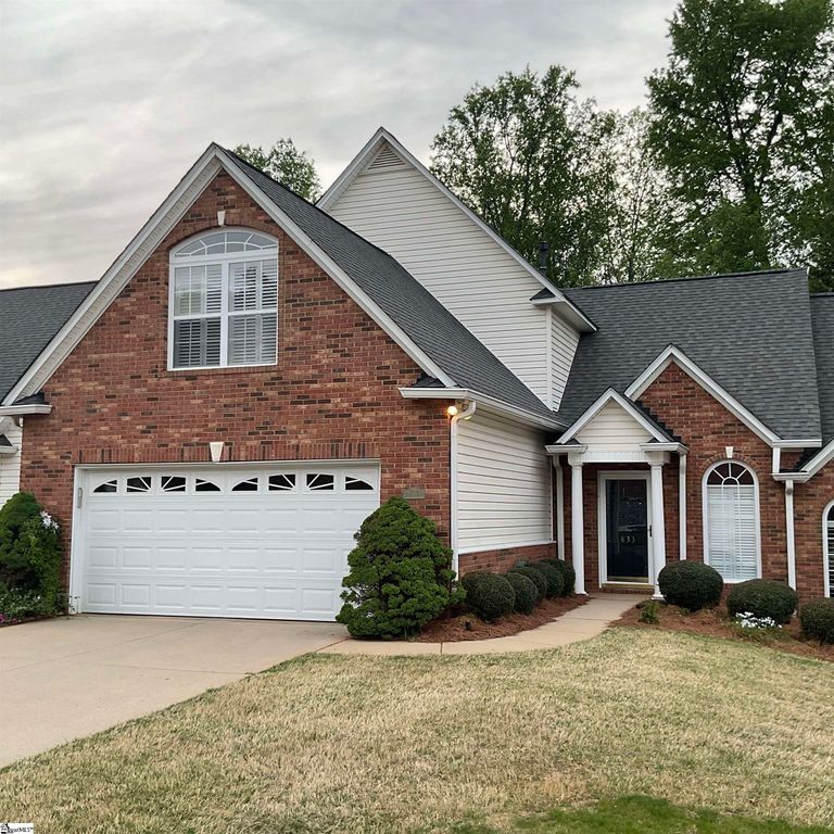 833 Woodsford Drive, Greenville, SC 29615