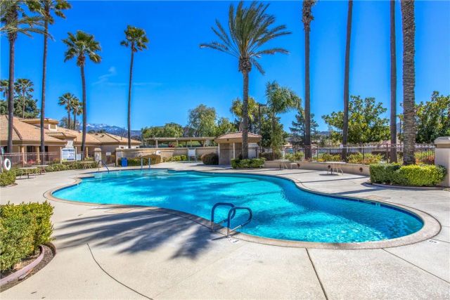 893 Twin Hills, Banning, CA 92220