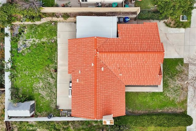 6336 N Redwood, San Bernardino, CA 92407