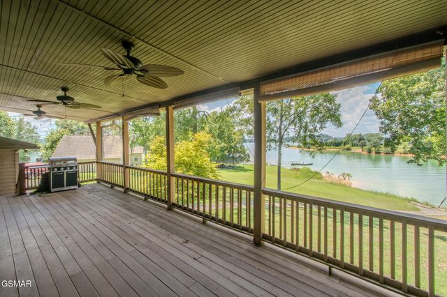 1369 Paradise Lane, Dandridge, TN 37725