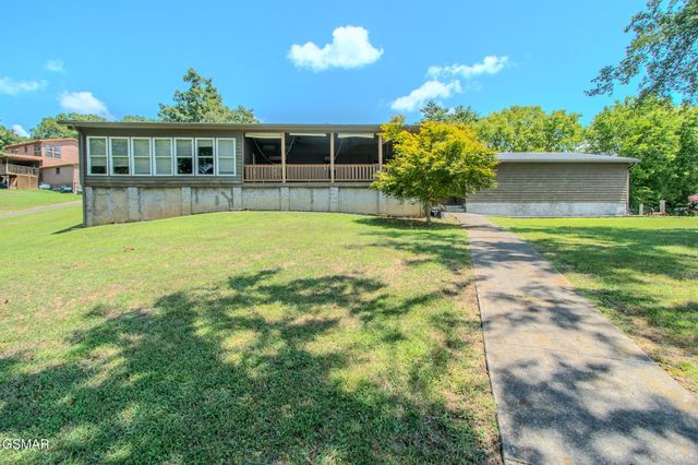 1369 Paradise Lane, Dandridge, TN 37725