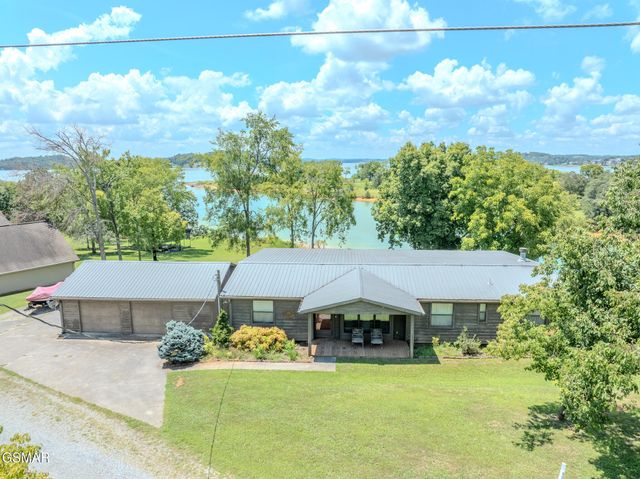 1369 Paradise Lane, Dandridge, TN 37725