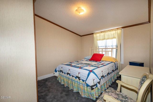 1369 Paradise Lane, Dandridge, TN 37725