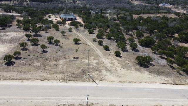 1044 Cedar Hill Dr, Nemo, TX 76070