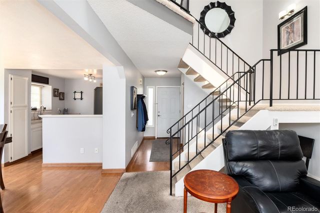 6893 S Dover Way, Littleton, CO 80128