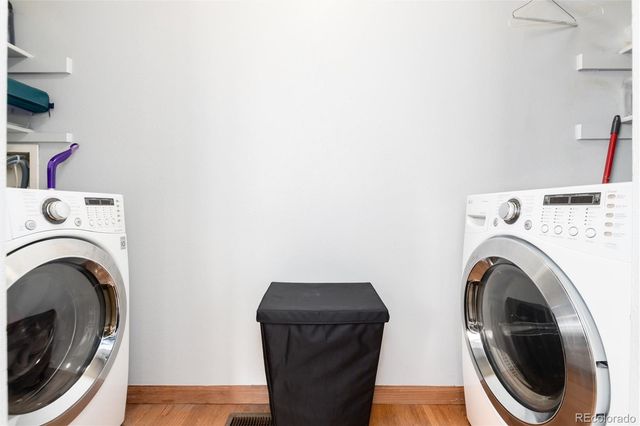 6893 S Dover Way, Littleton, CO 80128