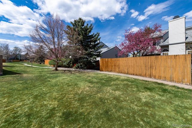 6893 S Dover Way, Littleton, CO 80128