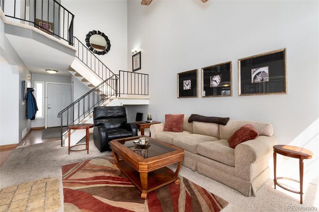 6893 S Dover Way, Littleton, CO 80128