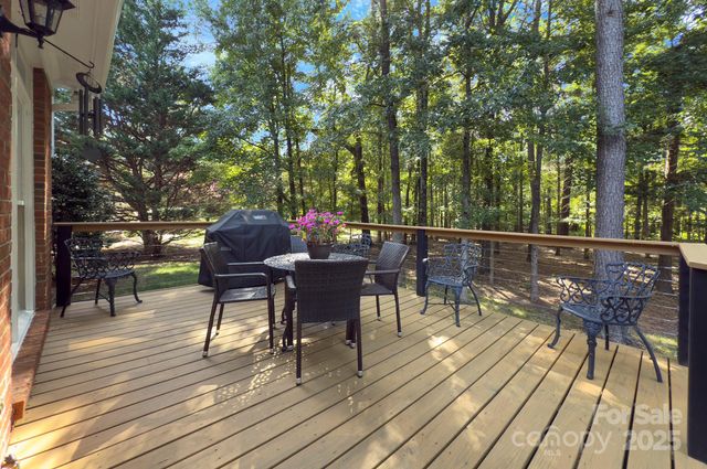 12825 Darby Chase Drive, Charlotte, NC 28277