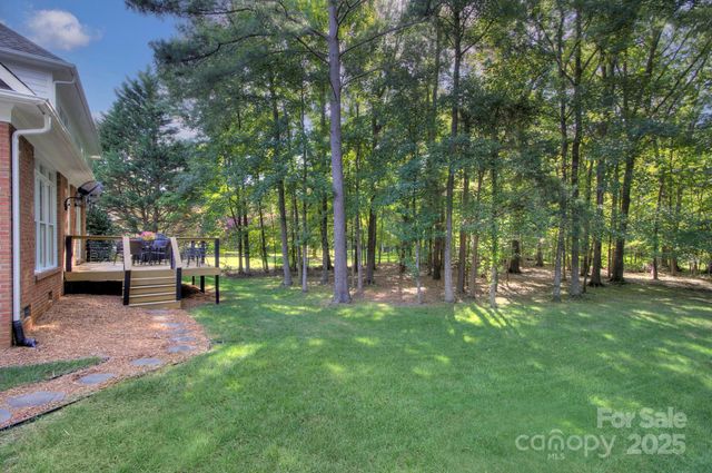 12825 Darby Chase Drive, Charlotte, NC 28277
