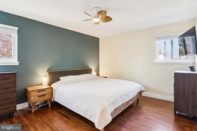 15 BRIMFIELD RD, Audubon, PA 19403