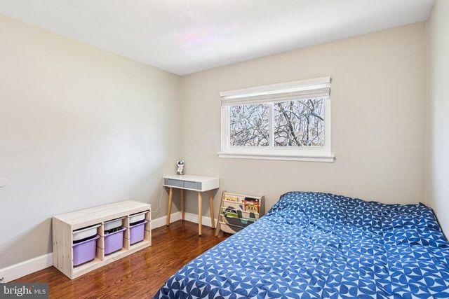 15 BRIMFIELD RD, Audubon, PA 19403