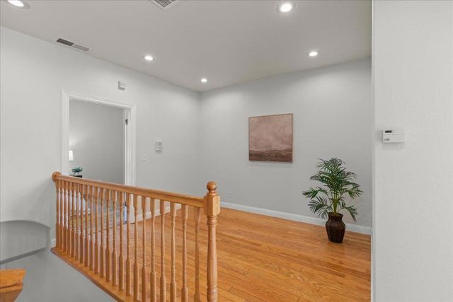 499 Boynton Avenue 2, San Jose, CA 95117