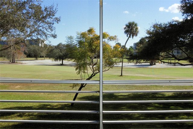 3800 Oaks Clubhouse Drive 201, Pompano Beach, FL 33069