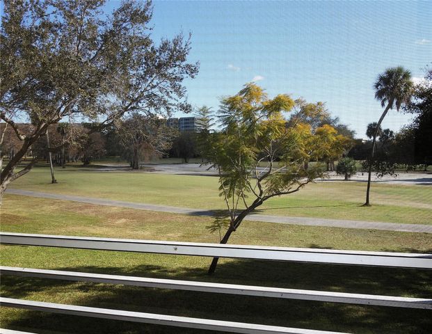 3800 Oaks Clubhouse Drive 201, Pompano Beach, FL 33069