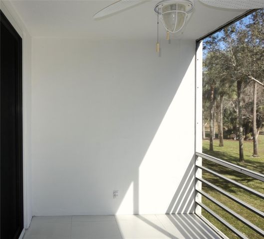 3800 Oaks Clubhouse Drive 201, Pompano Beach, FL 33069