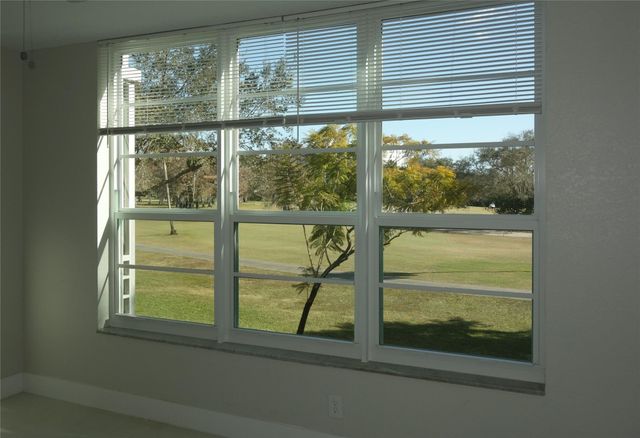 3800 Oaks Clubhouse Drive 201, Pompano Beach, FL 33069