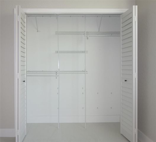 3800 Oaks Clubhouse Drive 201, Pompano Beach, FL 33069