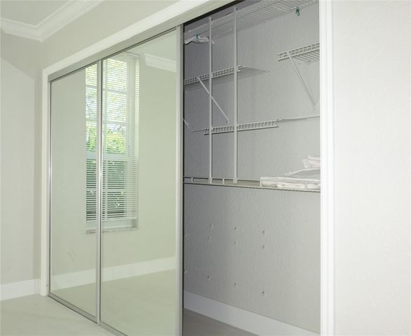 3800 Oaks Clubhouse Drive 201, Pompano Beach, FL 33069