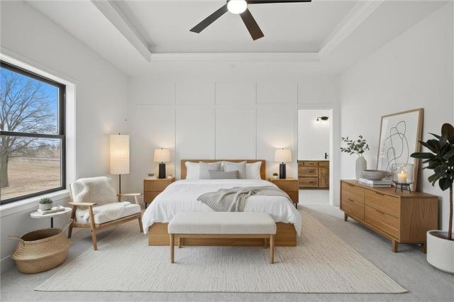 9915 Stockdale Road, Liberty, MO 64068