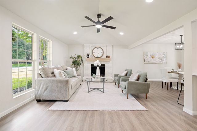 4516 Hartford Drive, Plano, TX 75093