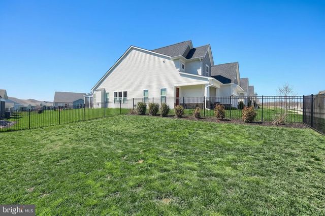 185 LIVELY STREAM WAY, Gettysburg, PA 17325