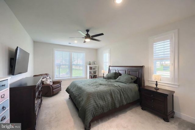 185 LIVELY STREAM WAY, Gettysburg, PA 17325