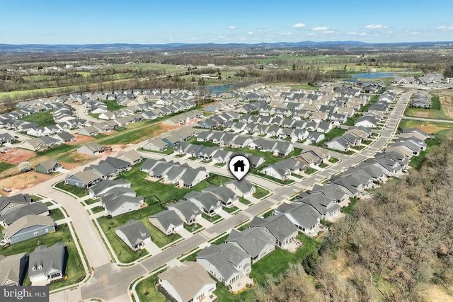 185 LIVELY STREAM WAY, Gettysburg, PA 17325