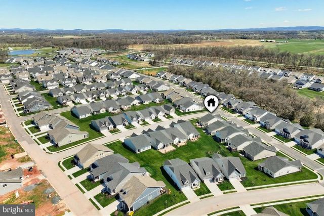 185 LIVELY STREAM WAY, Gettysburg, PA 17325