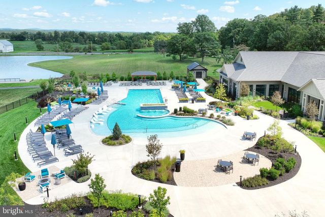 185 LIVELY STREAM WAY, Gettysburg, PA 17325