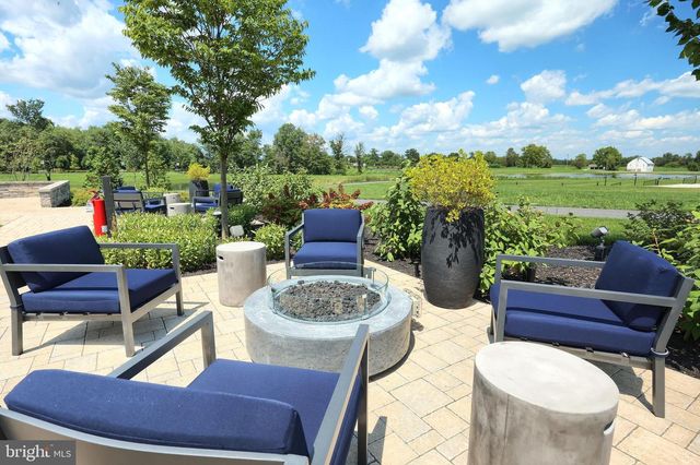 185 LIVELY STREAM WAY, Gettysburg, PA 17325