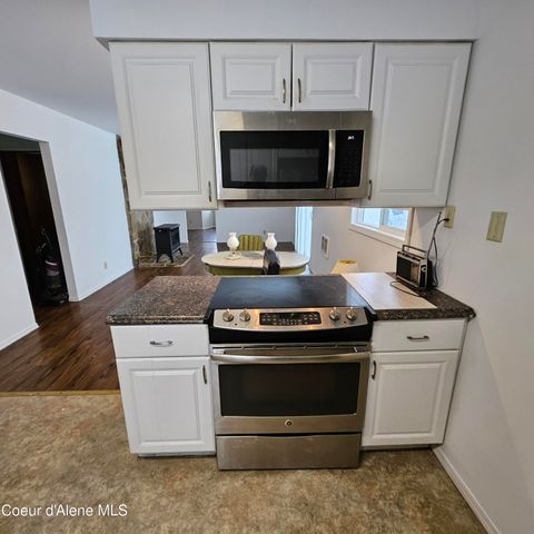 28590 S Fir RD, St. Maries, ID 83861