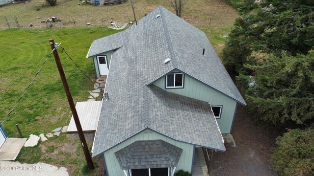 28590 S Fir RD, St. Maries, ID 83861