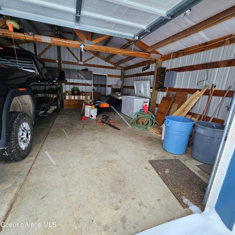 28590 S Fir RD, St. Maries, ID 83861